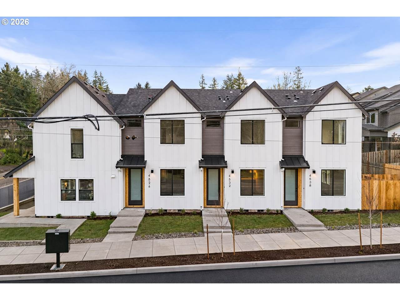 4526 Garden Home Rd - Photo 1