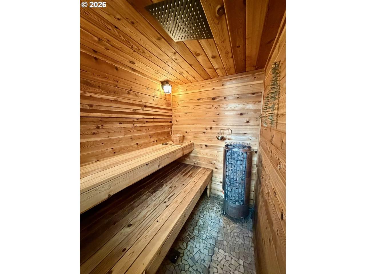 https://bt-photos.global.ssl.fastly.net/portland/1280_boomver_1_289454686-2.jpg