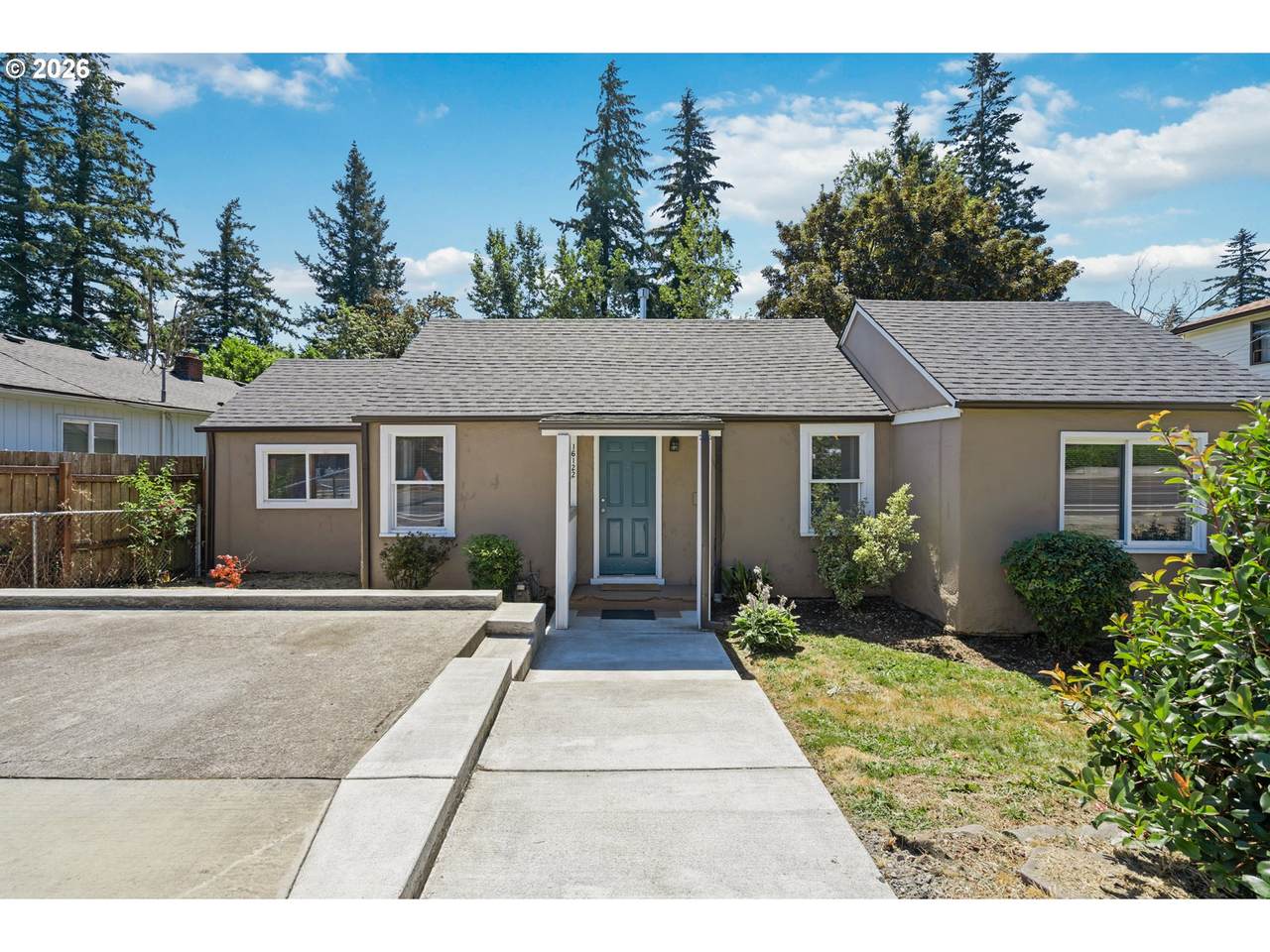 16122 Glisan St - Photo 1