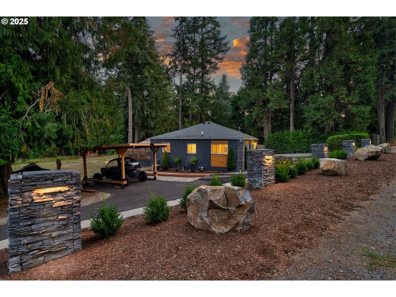 150 Rees Hill Rd - Photo 1