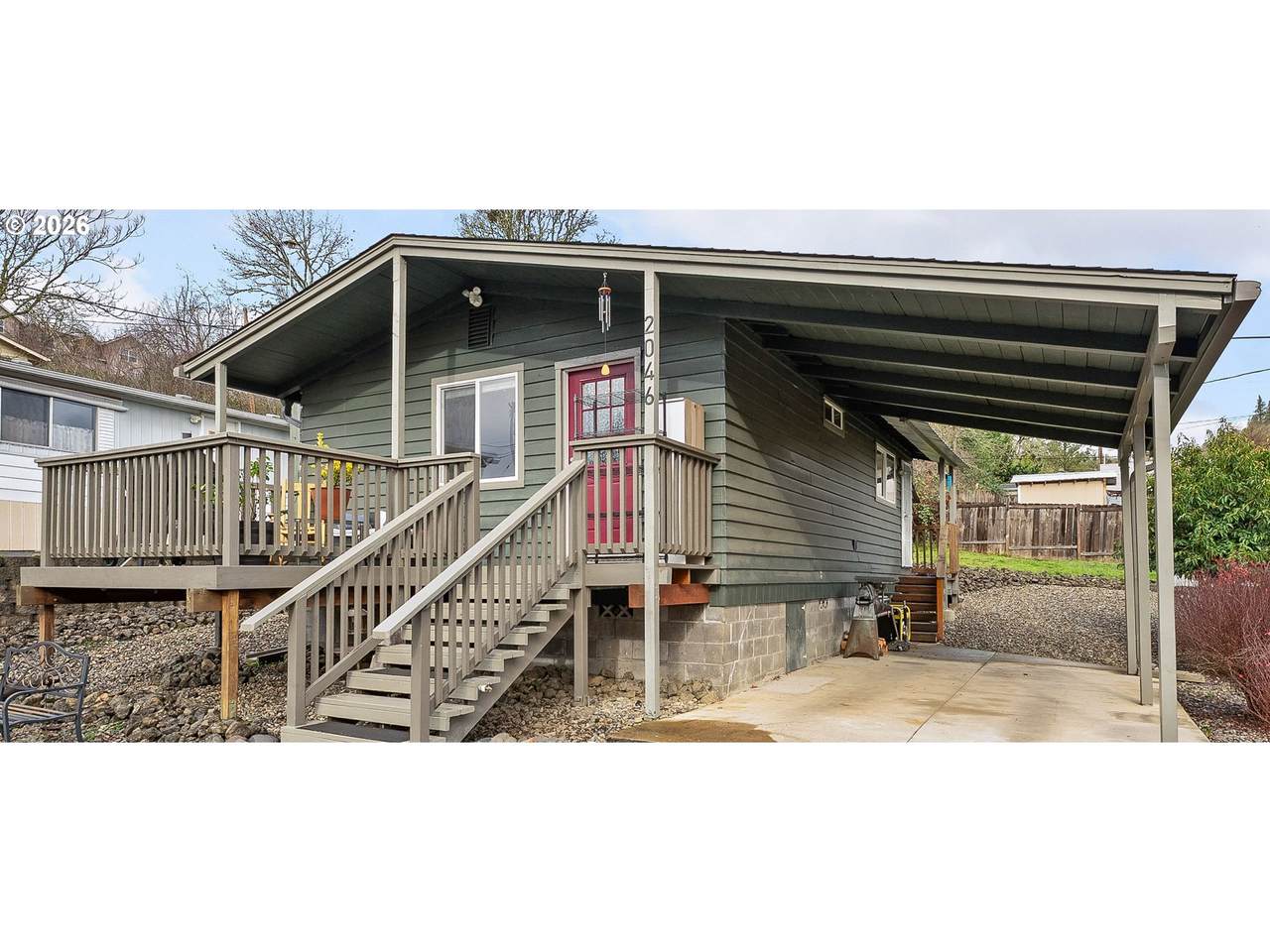 2046 Freemont Ave - Photo 1