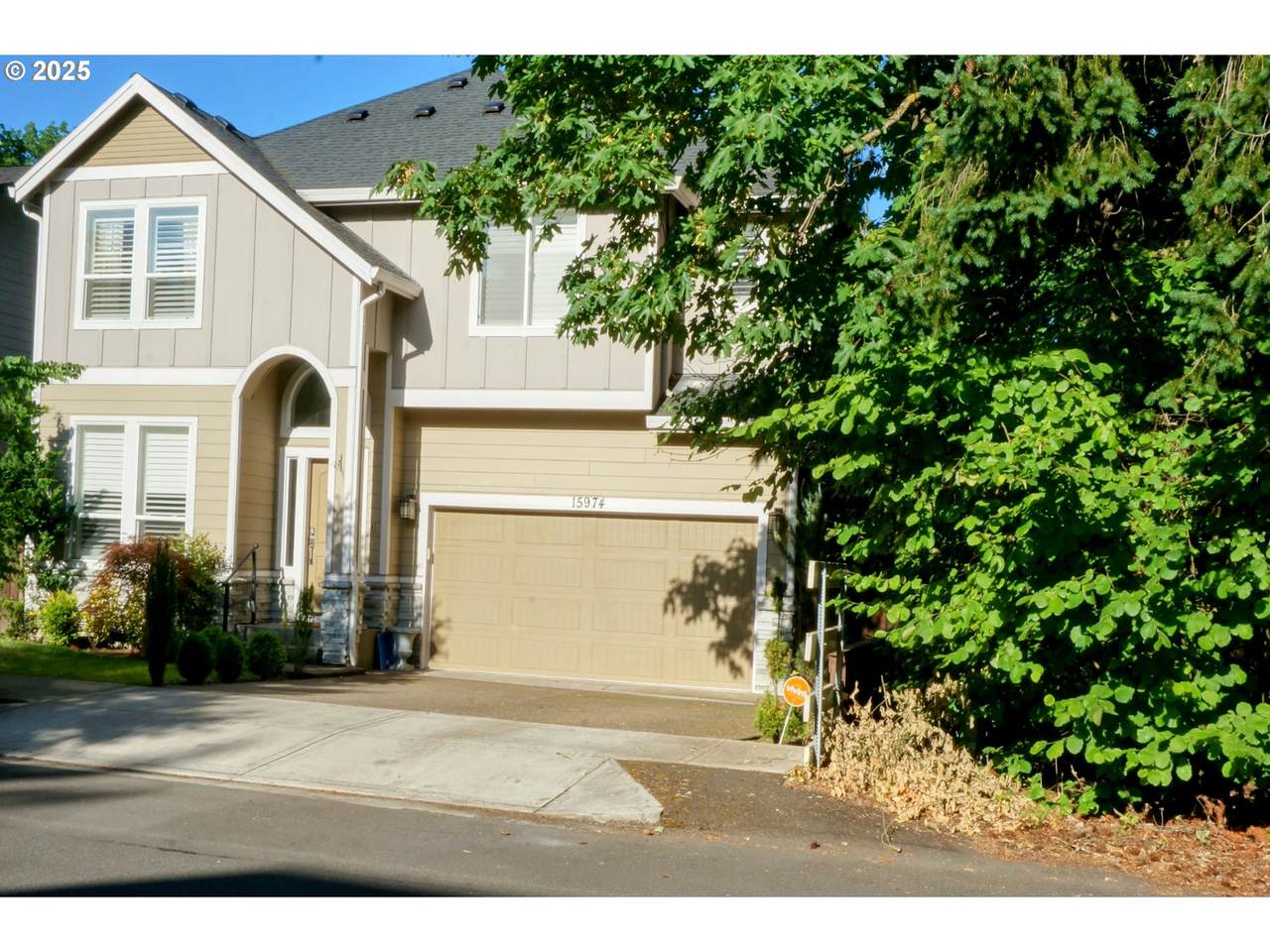 15974 76TH Ave - Photo 1