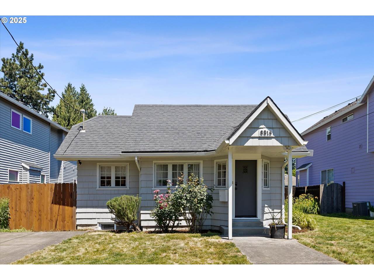 6815 Smith St - Photo 1