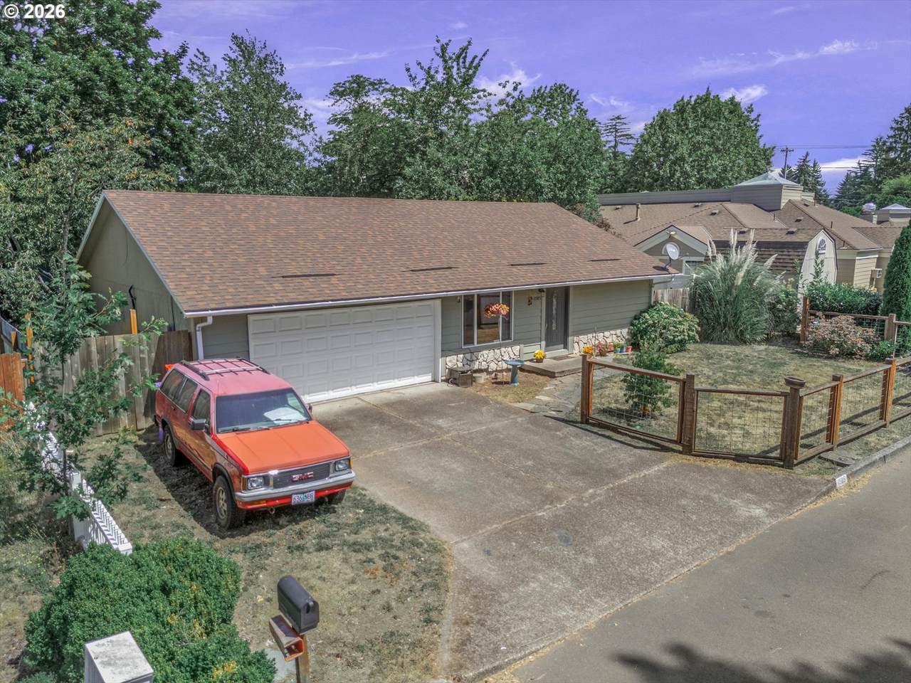 https://bt-photos.global.ssl.fastly.net/portland/1280_boomver_1_294930690-2.jpg