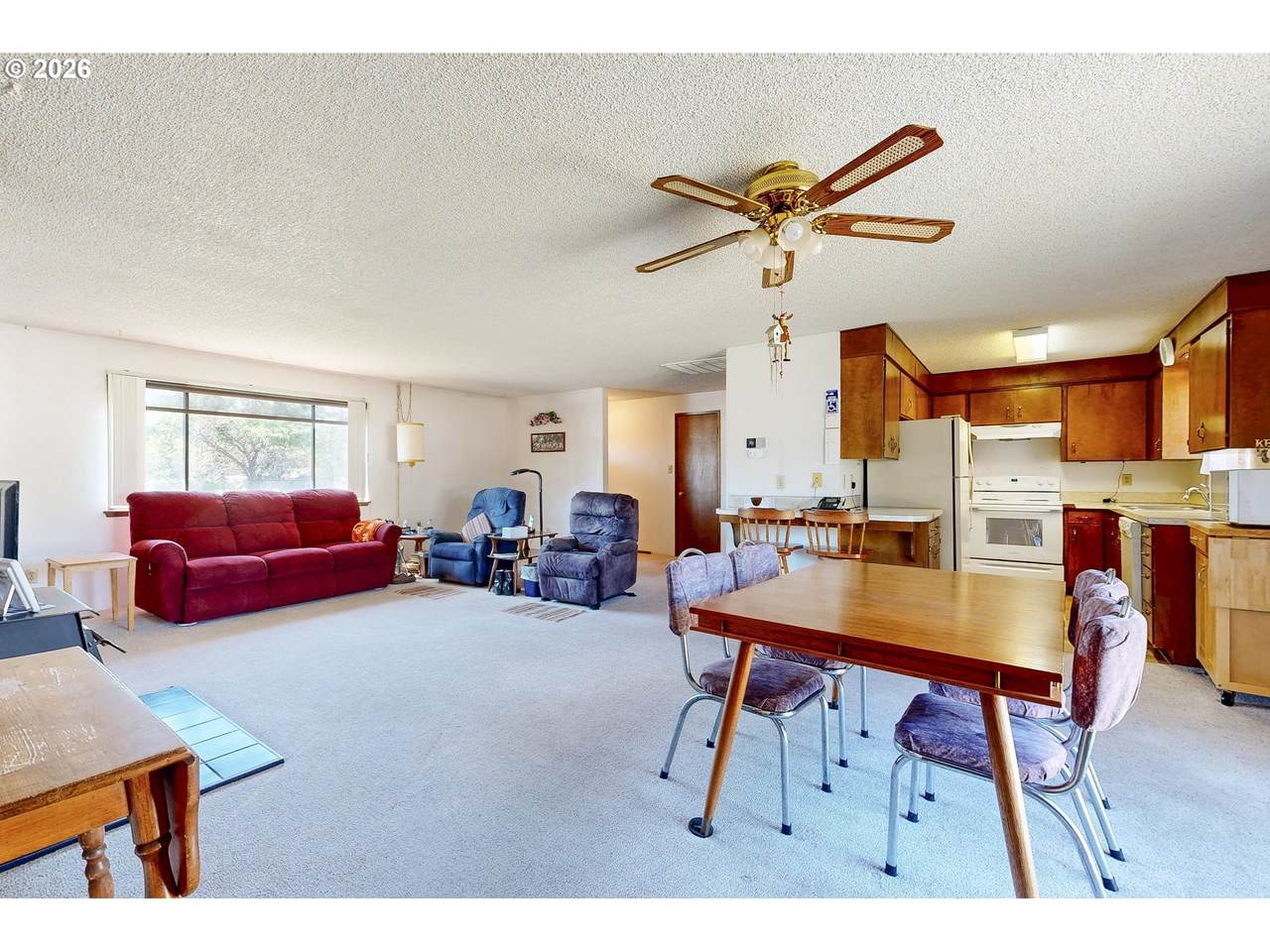 https://bt-photos.global.ssl.fastly.net/portland/1280_boomver_1_295292031-2.jpg