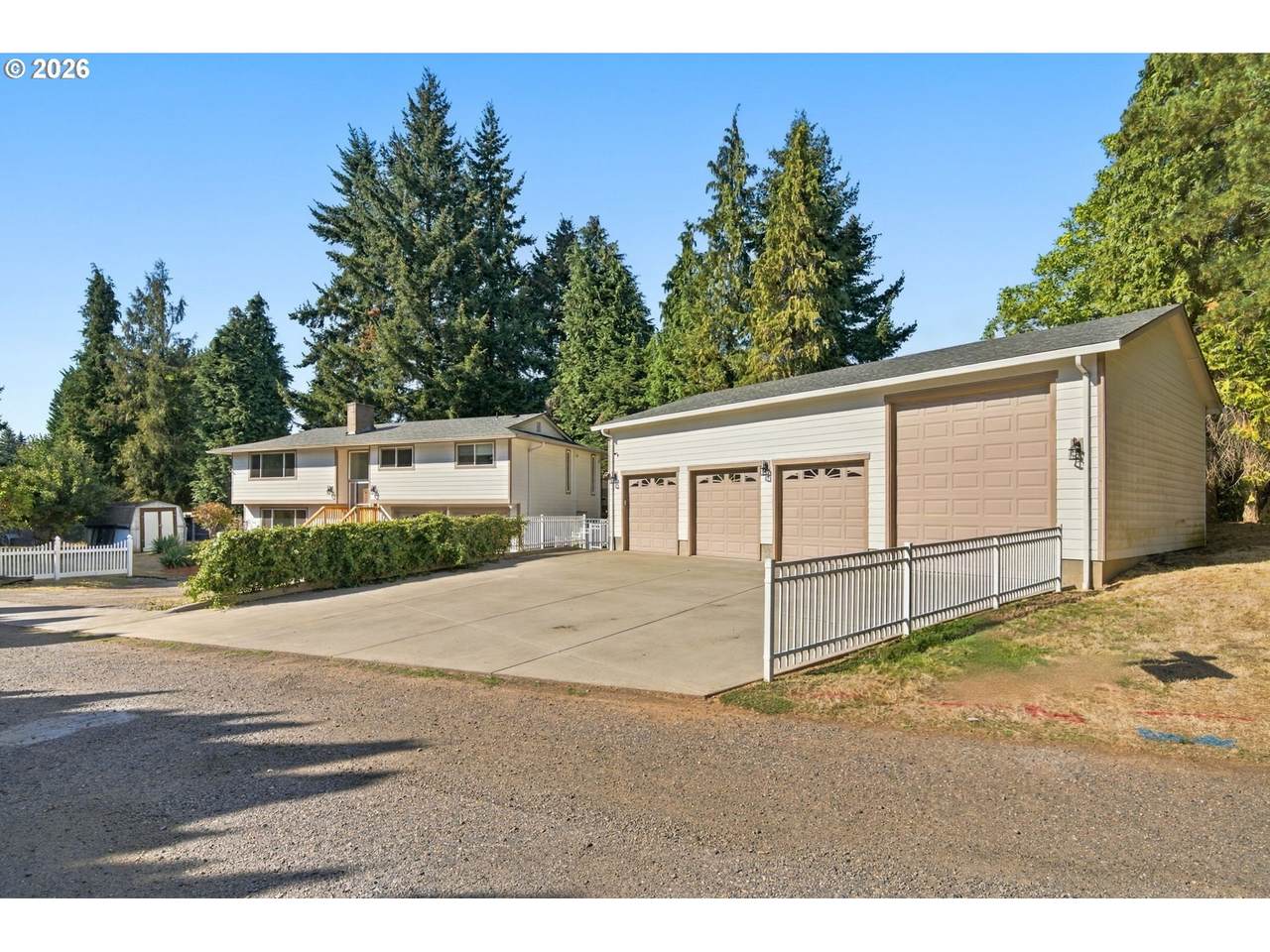 https://bt-photos.global.ssl.fastly.net/portland/1280_boomver_1_297686568-2.jpg