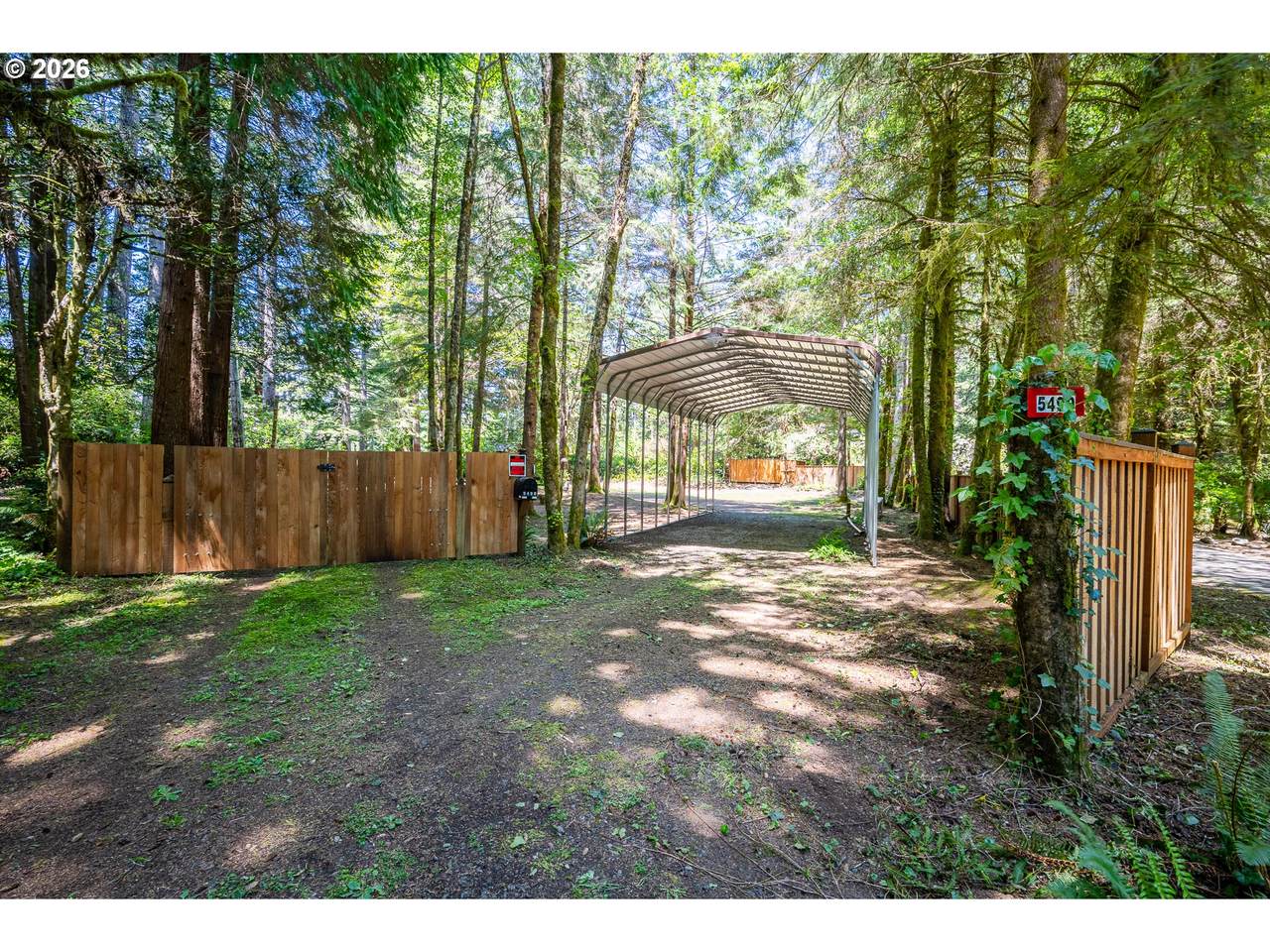 https://bt-photos.global.ssl.fastly.net/portland/1280_boomver_1_298070170-2.jpg