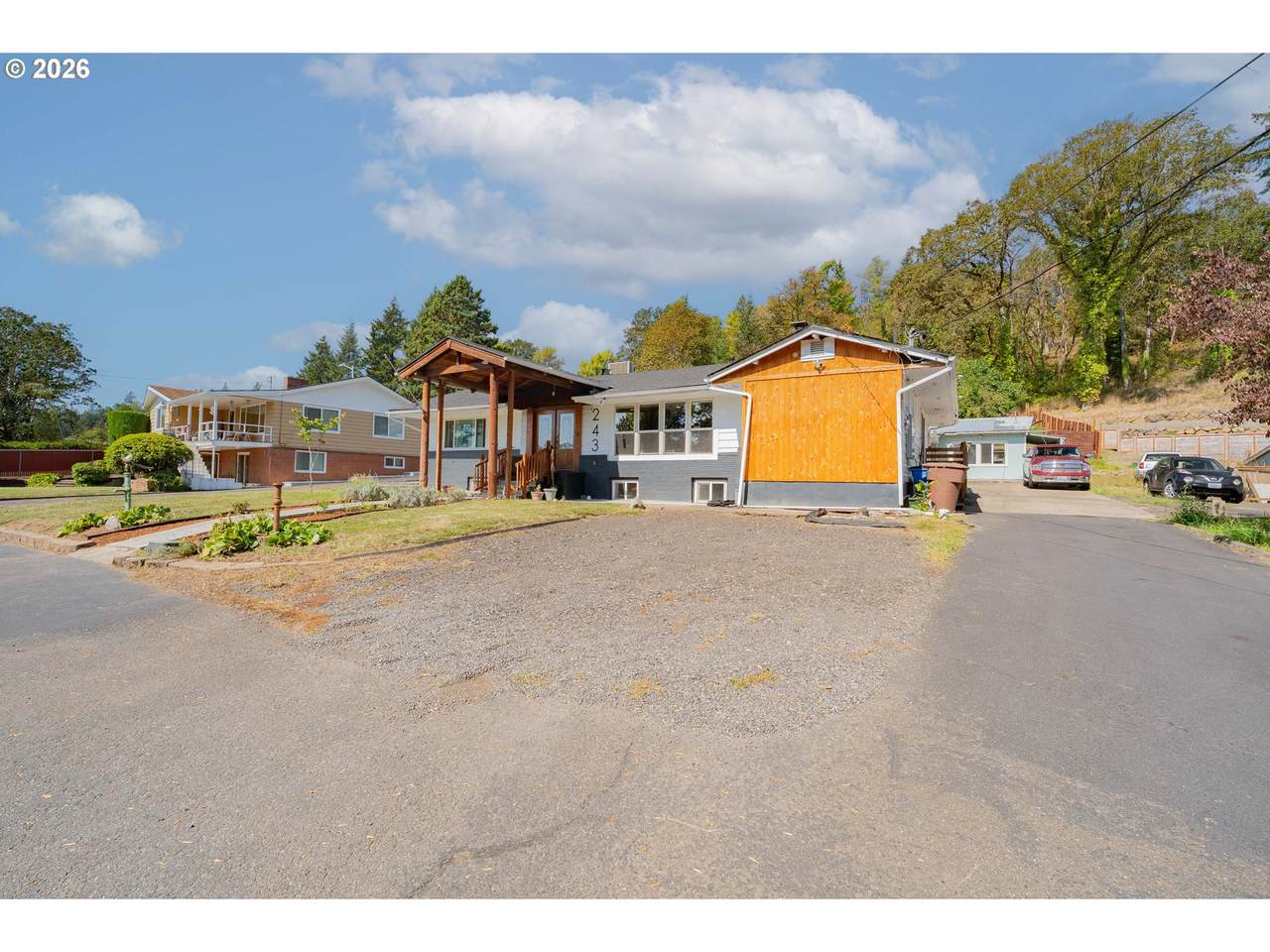 https://bt-photos.global.ssl.fastly.net/portland/1280_boomver_1_299649535-2.jpg