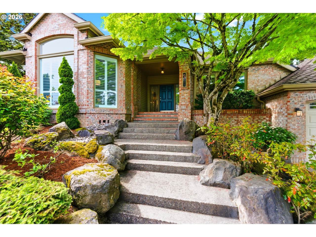 https://bt-photos.global.ssl.fastly.net/portland/1280_boomver_1_299706246-2.jpg