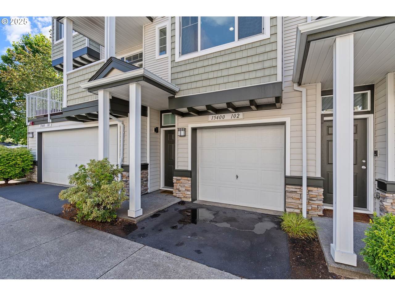 15400 Mallard Dr - Photo 1