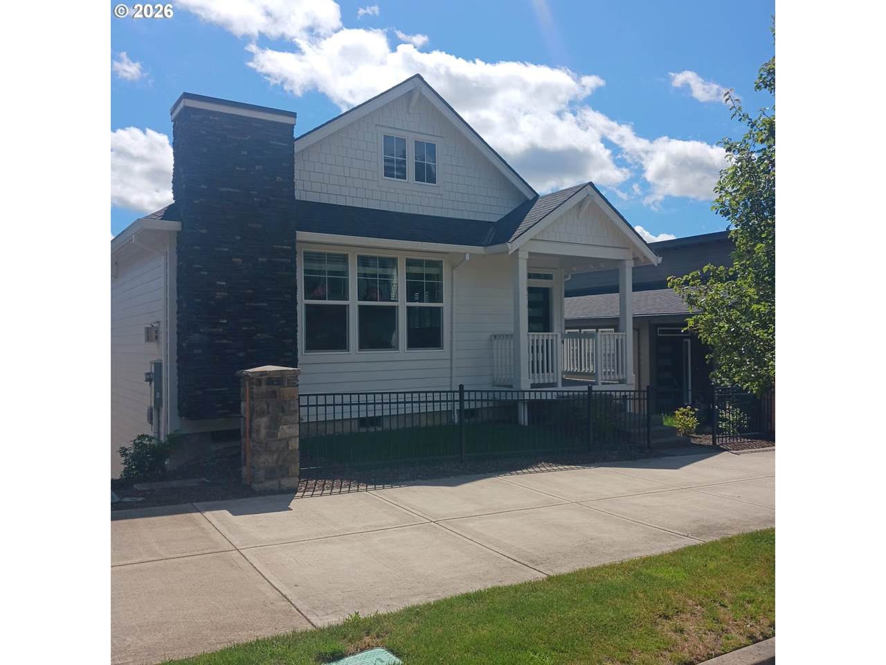 10578 162ND Ave - Photo 1