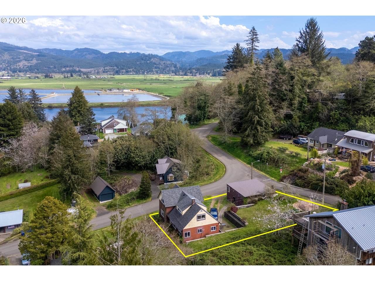 https://bt-photos.global.ssl.fastly.net/portland/1280_boomver_1_303322549-2.jpg
