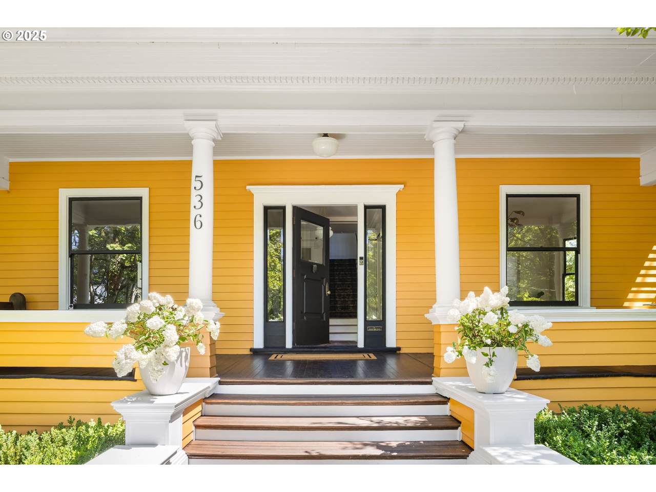 536 17TH Ave - Photo 1