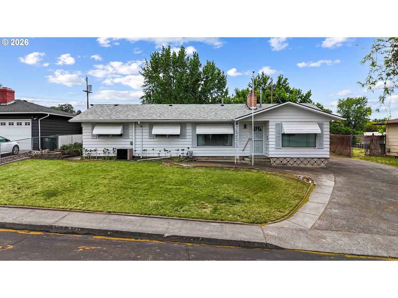 3218 Isaac Ave - Photo 1