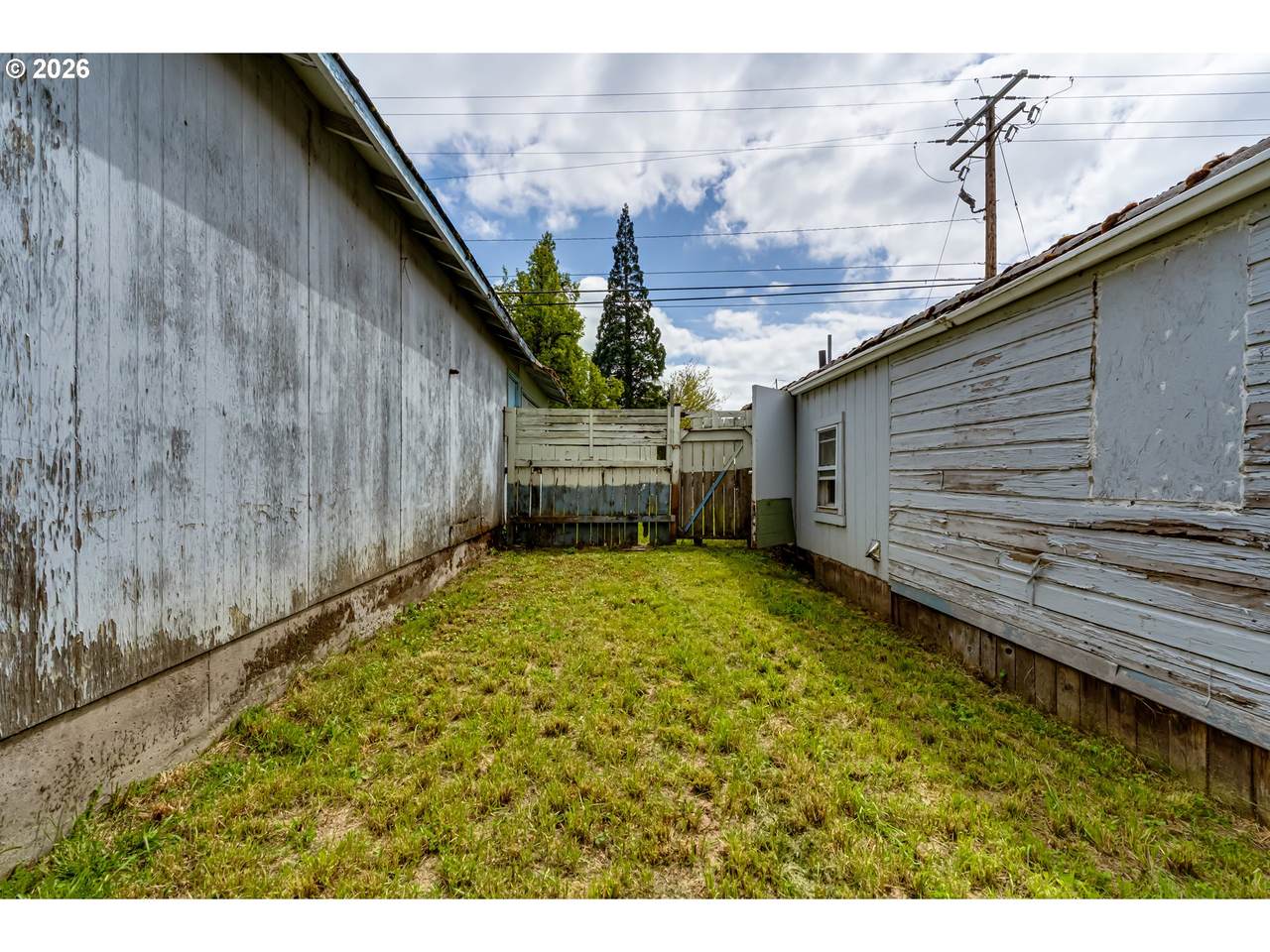 https://bt-photos.global.ssl.fastly.net/portland/1280_boomver_1_305589837-2.jpg