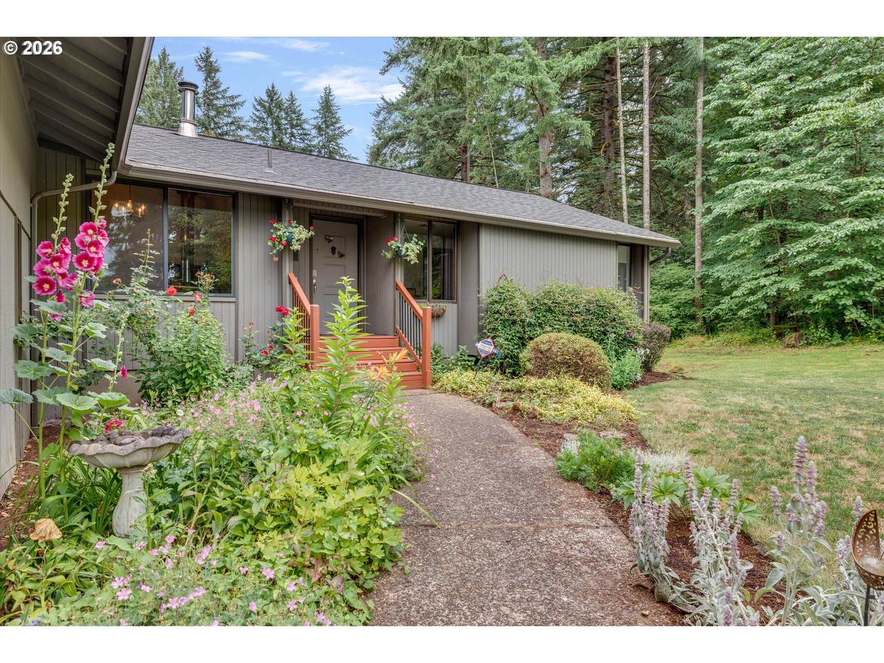 https://bt-photos.global.ssl.fastly.net/portland/1280_boomver_1_306429825-2.jpg