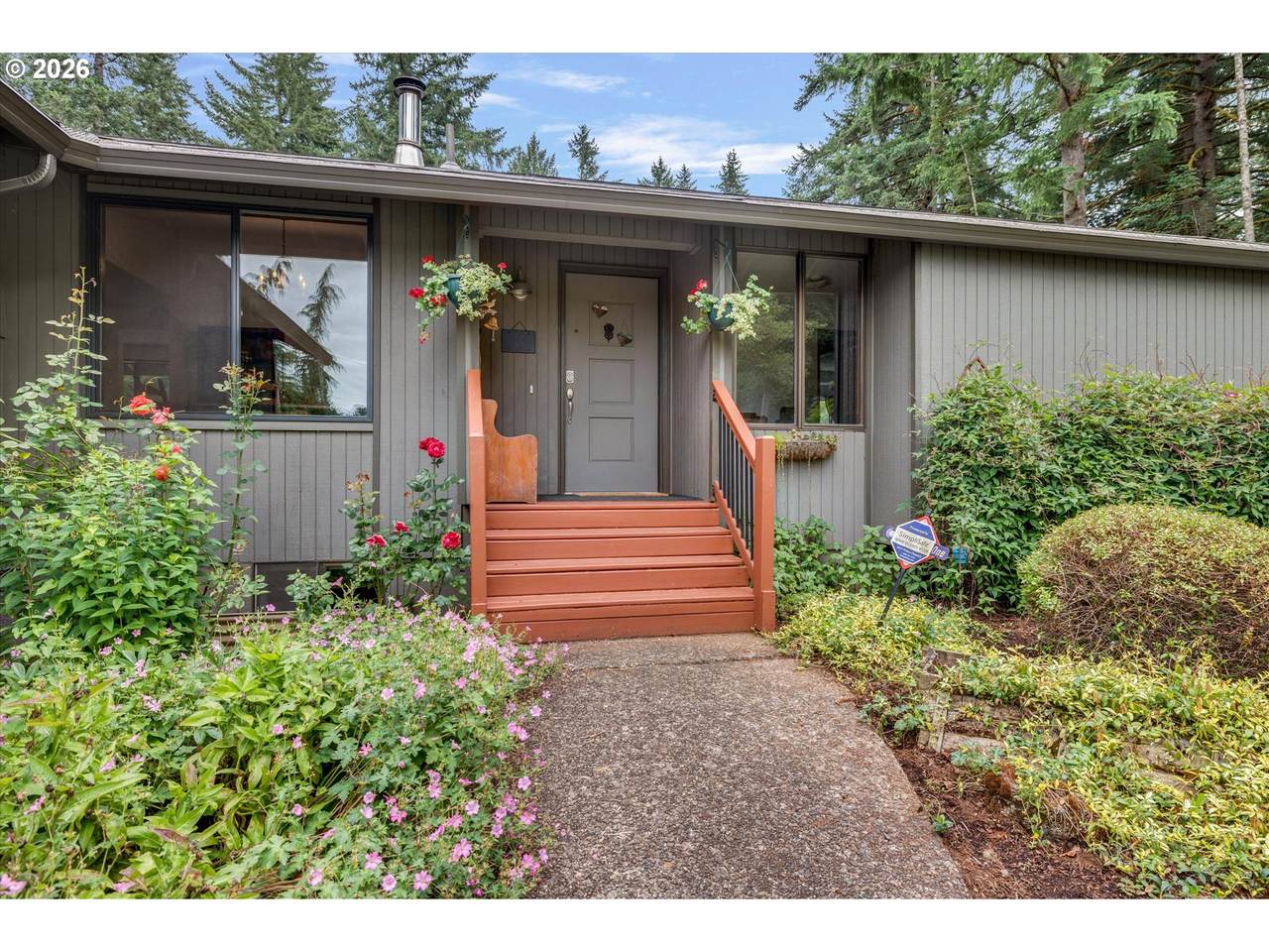 https://bt-photos.global.ssl.fastly.net/portland/1280_boomver_1_306429825-2.jpg