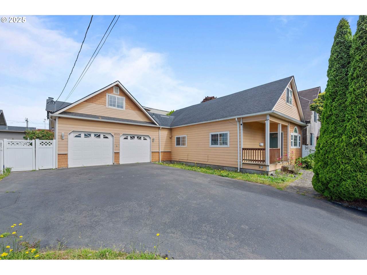 2021 Meade St - Photo 1