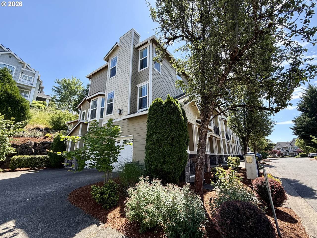 3810 Summerlinn Dr - Photo 1