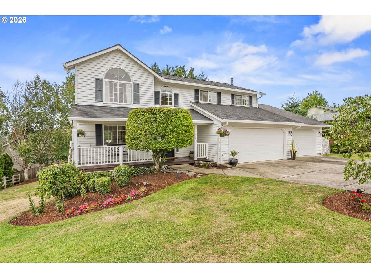 1247 Pioneer Loop - Photo 1