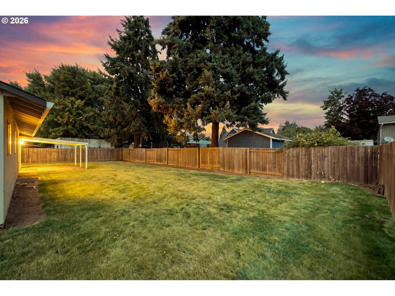 https://bt-photos.global.ssl.fastly.net/portland/1280_boomver_1_308970222-2.jpg