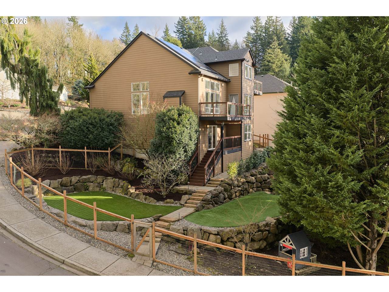 https://bt-photos.global.ssl.fastly.net/portland/1280_boomver_1_309115199-2.jpg