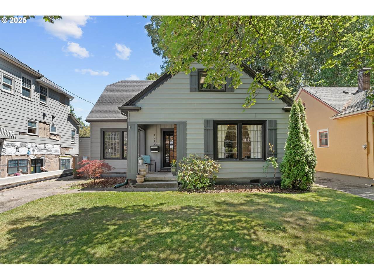 1712 38TH Ave - Photo 1