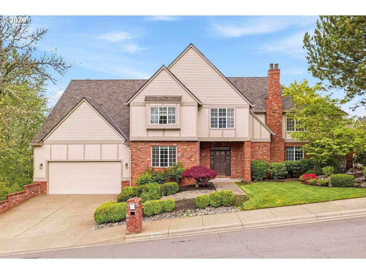 12083 Blackhawk Dr - Photo 1