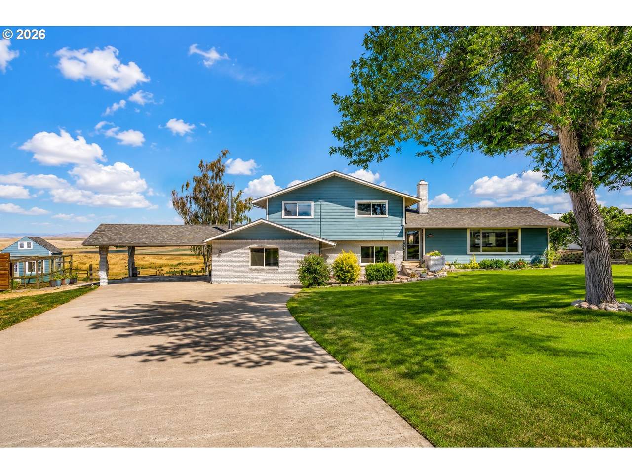 71049 Arabian Dr - Photo 1