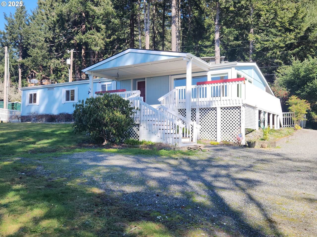 15819 Highway 101 - Photo 1