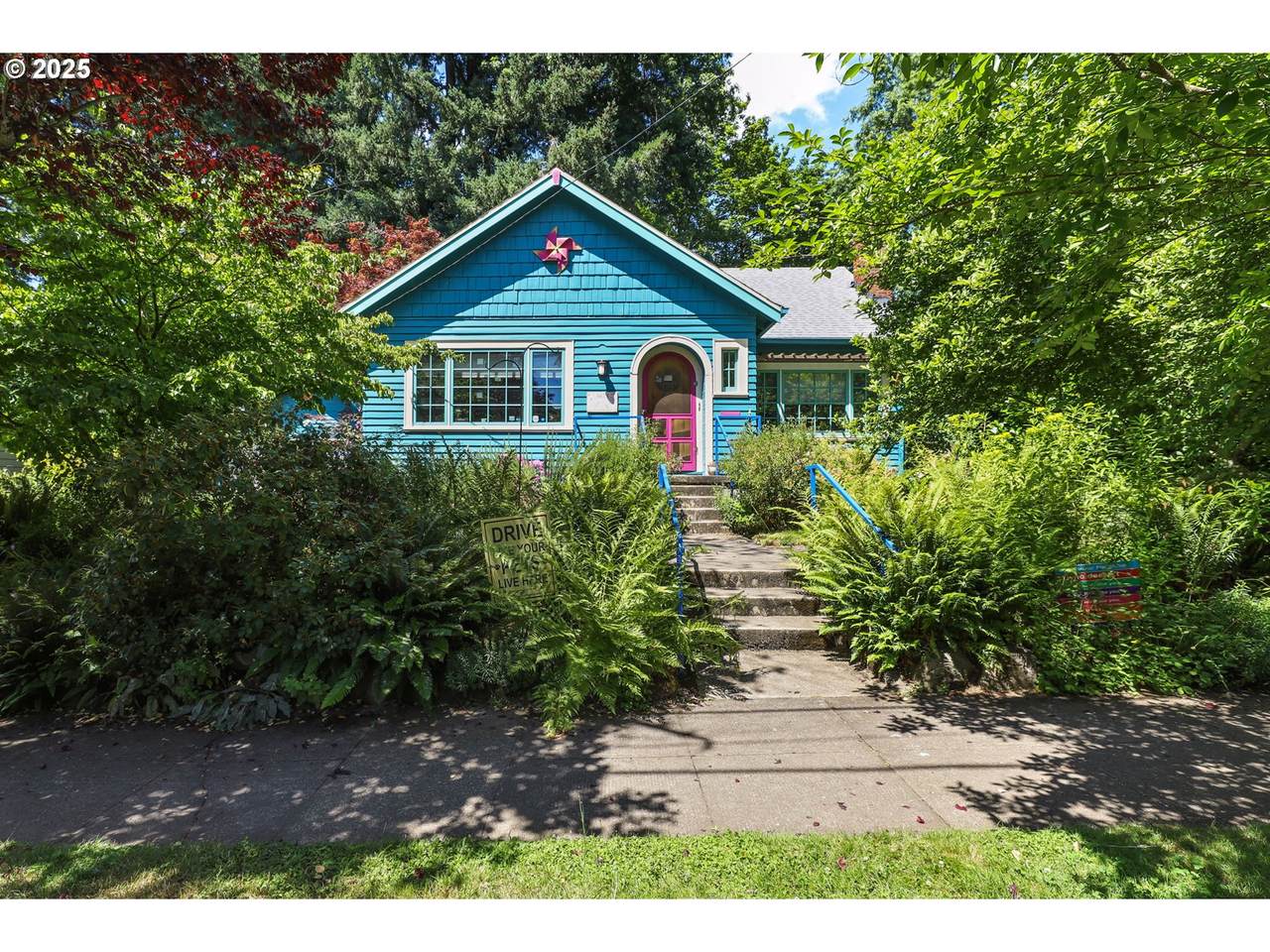 3675 Bybee Blvd - Photo 1