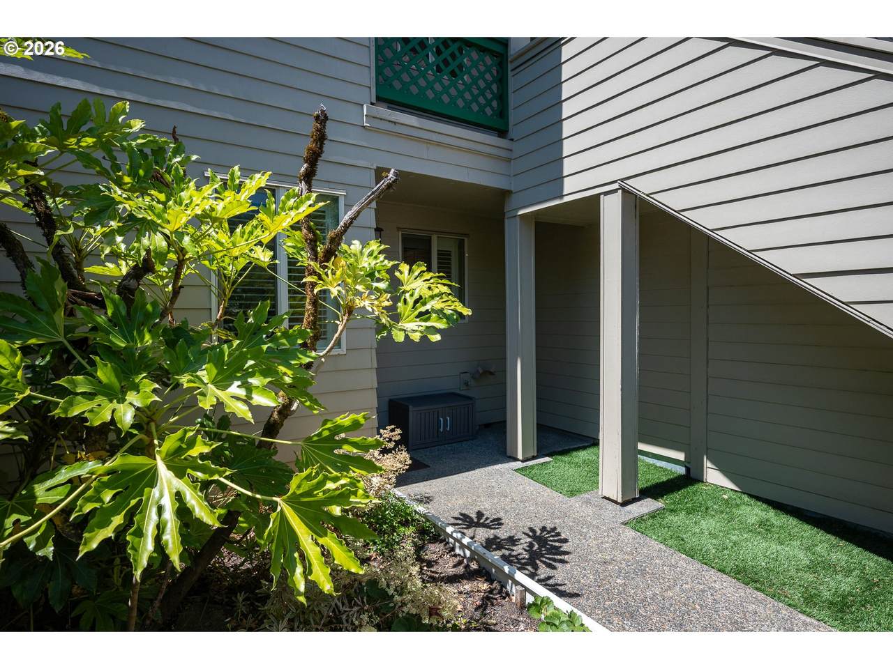 https://bt-photos.global.ssl.fastly.net/portland/1280_boomver_1_312142859-2.jpg