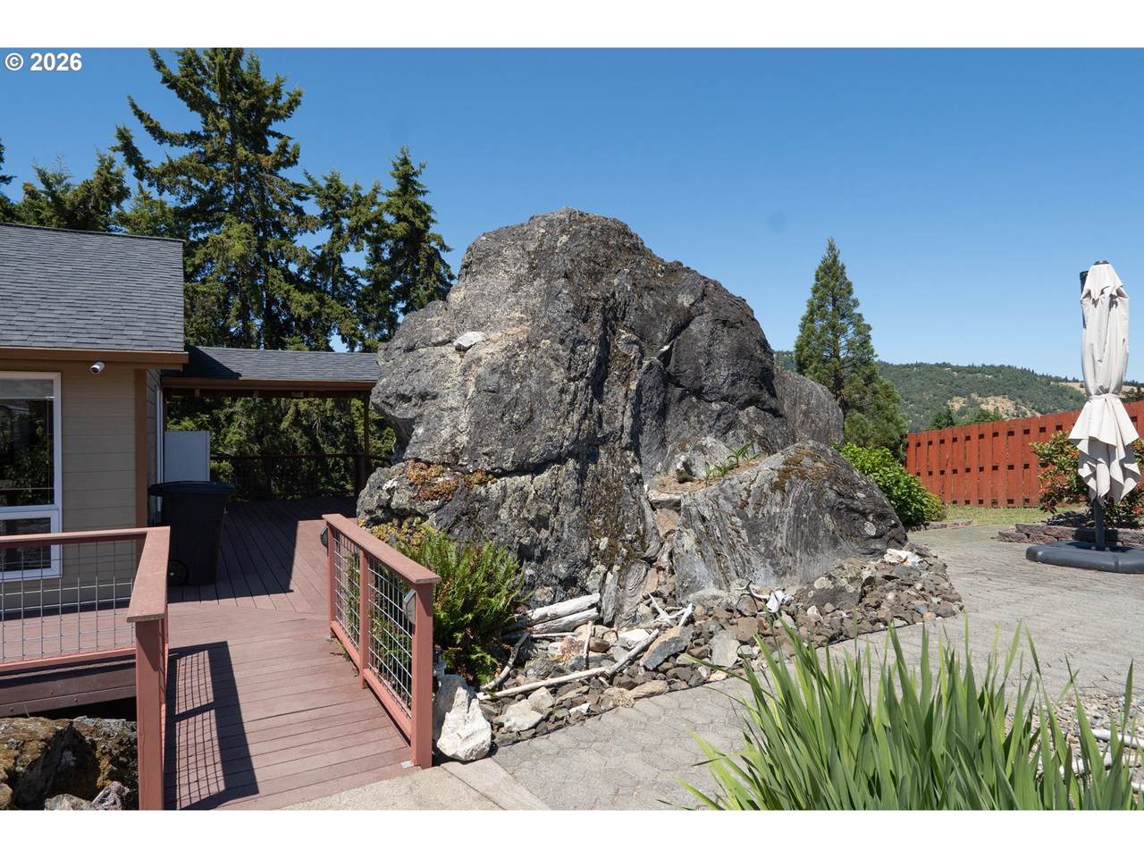 https://bt-photos.global.ssl.fastly.net/portland/1280_boomver_1_313974563-2.jpg