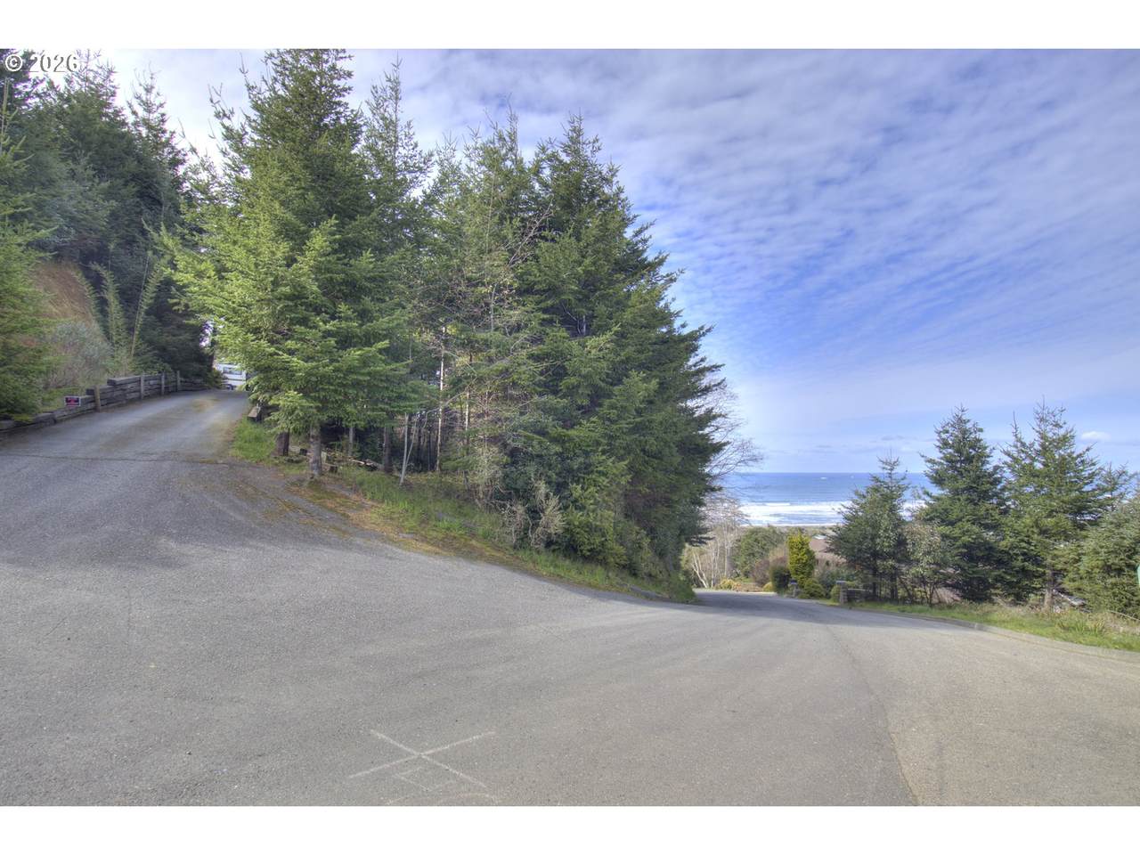  Seaview Ln - Photo 1