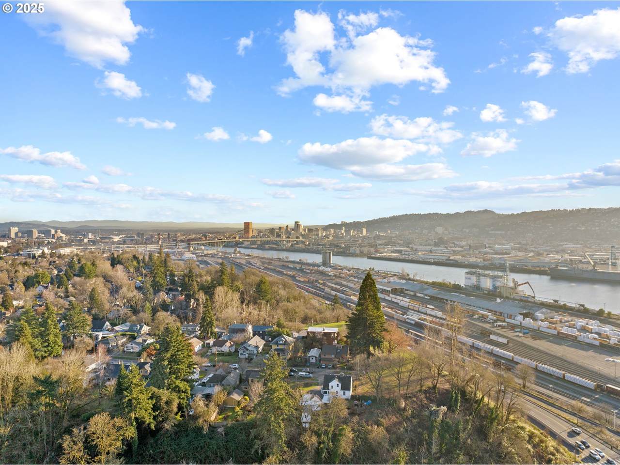 https://bt-photos.global.ssl.fastly.net/portland/1280_boomver_1_314964742-2.jpg