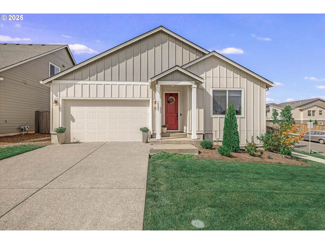 16887 Hagen Rd - Photo 1