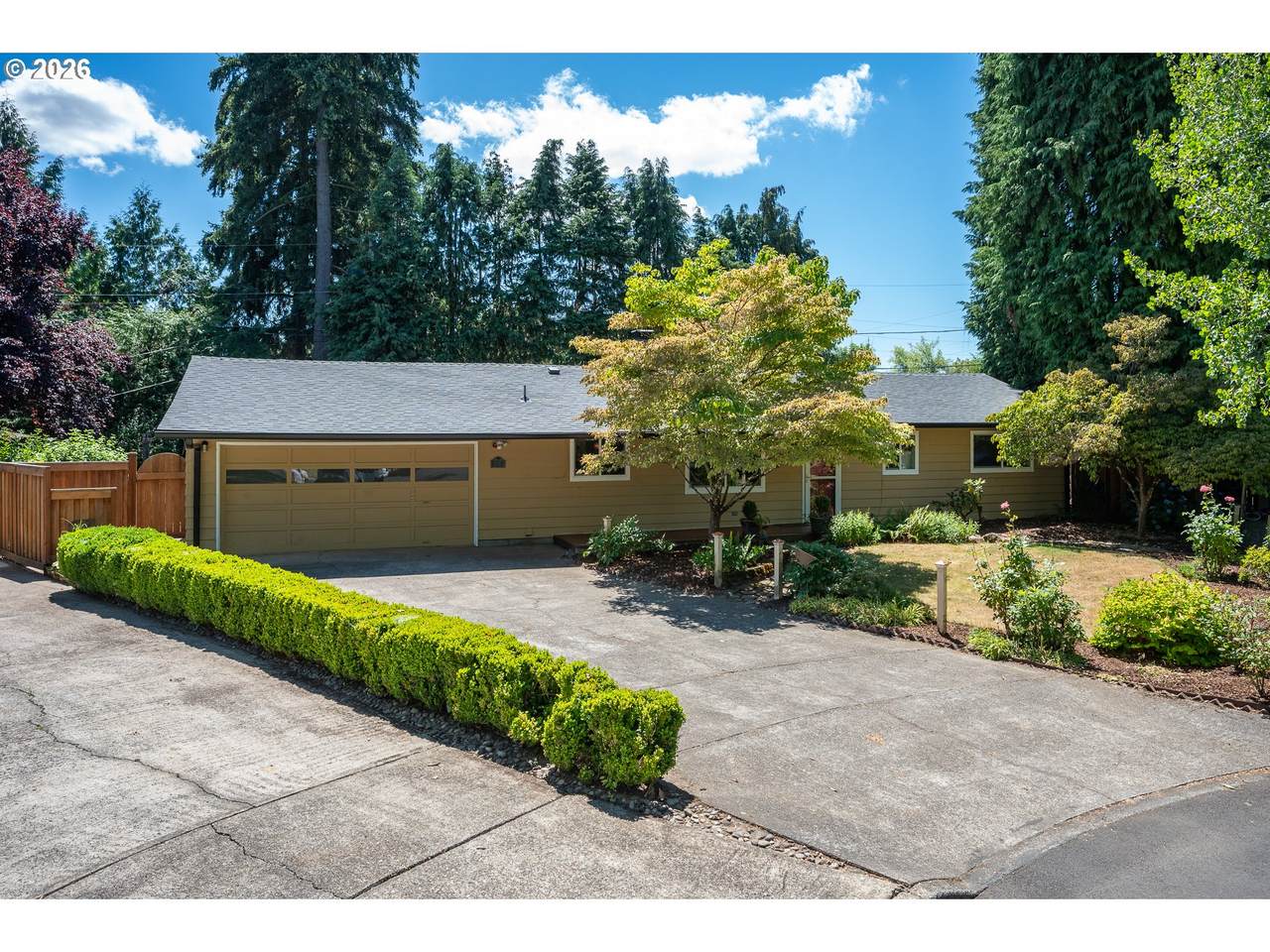 124 Lincoln Ct - Photo 1