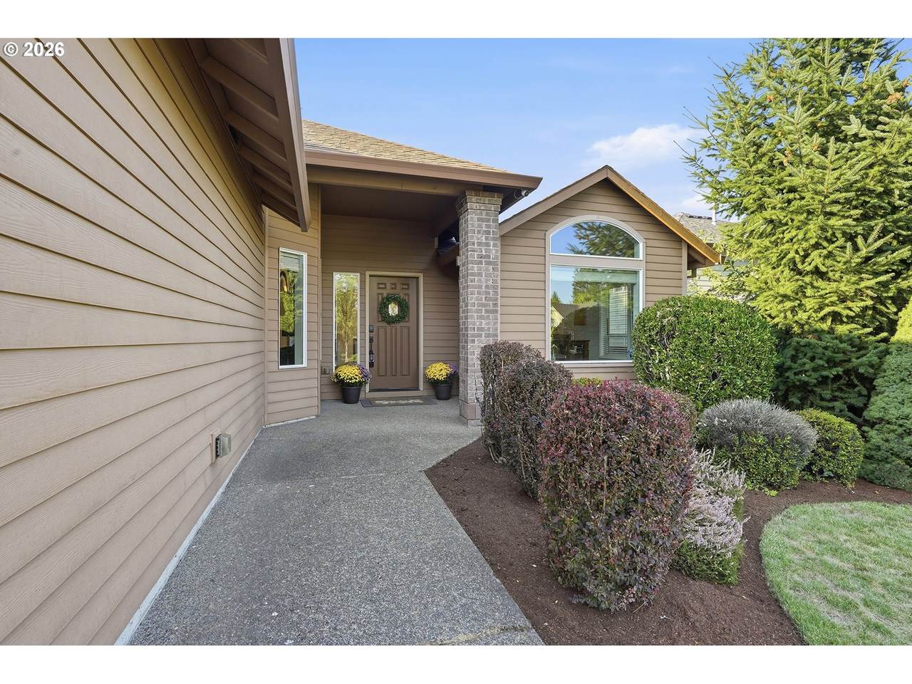 https://bt-photos.global.ssl.fastly.net/portland/1280_boomver_1_316025635-2.jpg