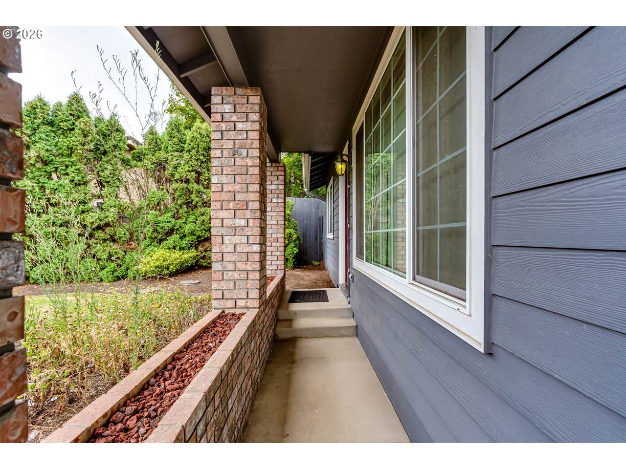 https://bt-photos.global.ssl.fastly.net/portland/1280_boomver_1_316407102-2.jpg