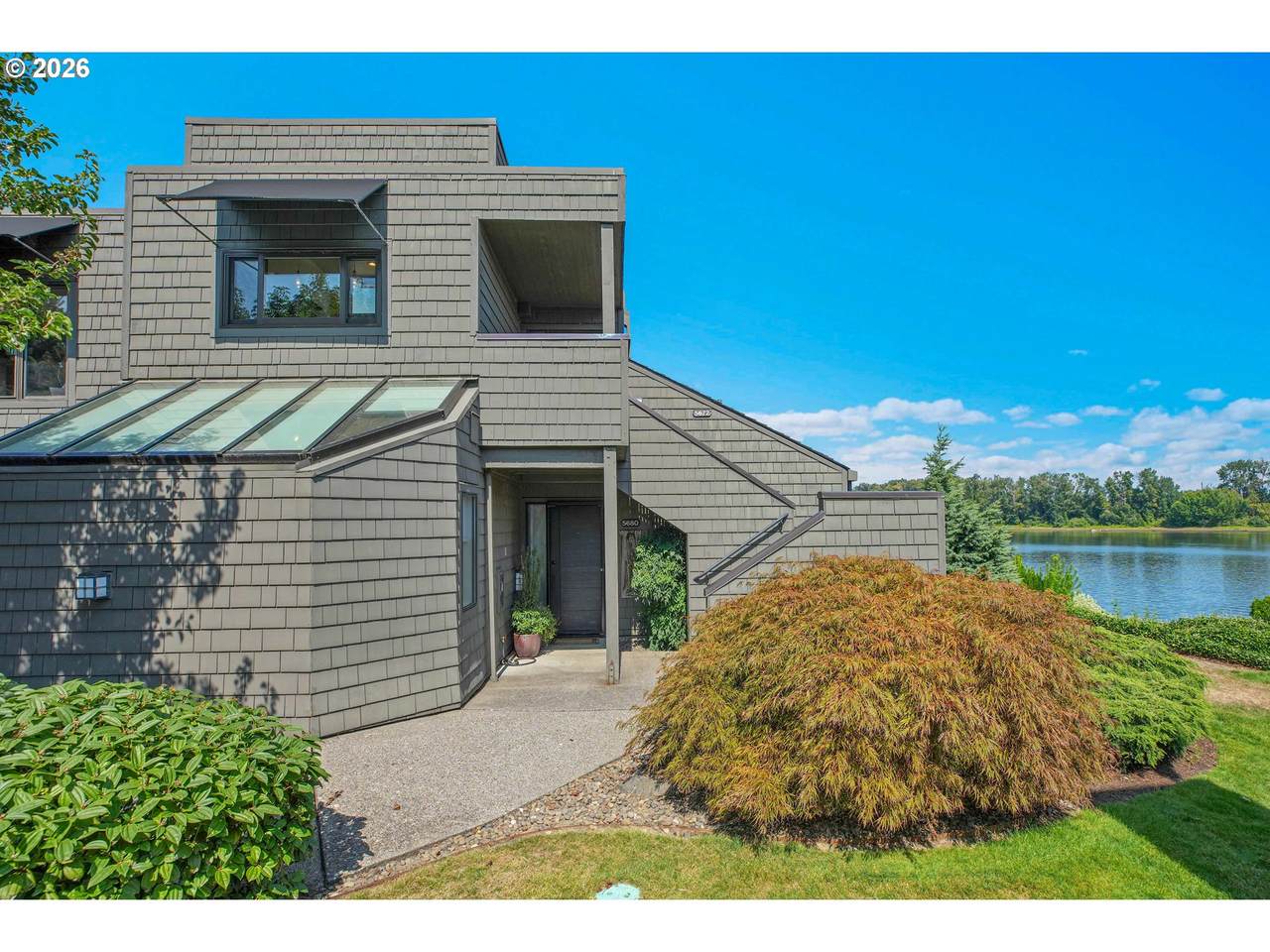 5672 Riverpoint Ln - Photo 1