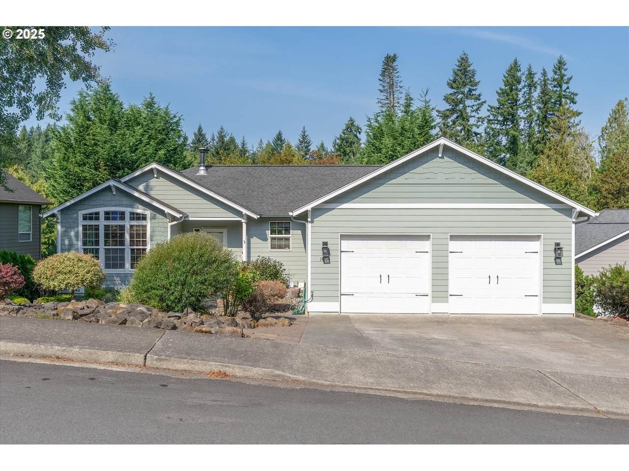 https://bt-photos.global.ssl.fastly.net/portland/1280_boomver_1_317932428-2.jpg