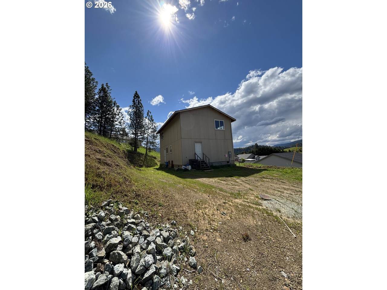 https://bt-photos.global.ssl.fastly.net/portland/1280_boomver_1_319753994-2.jpg