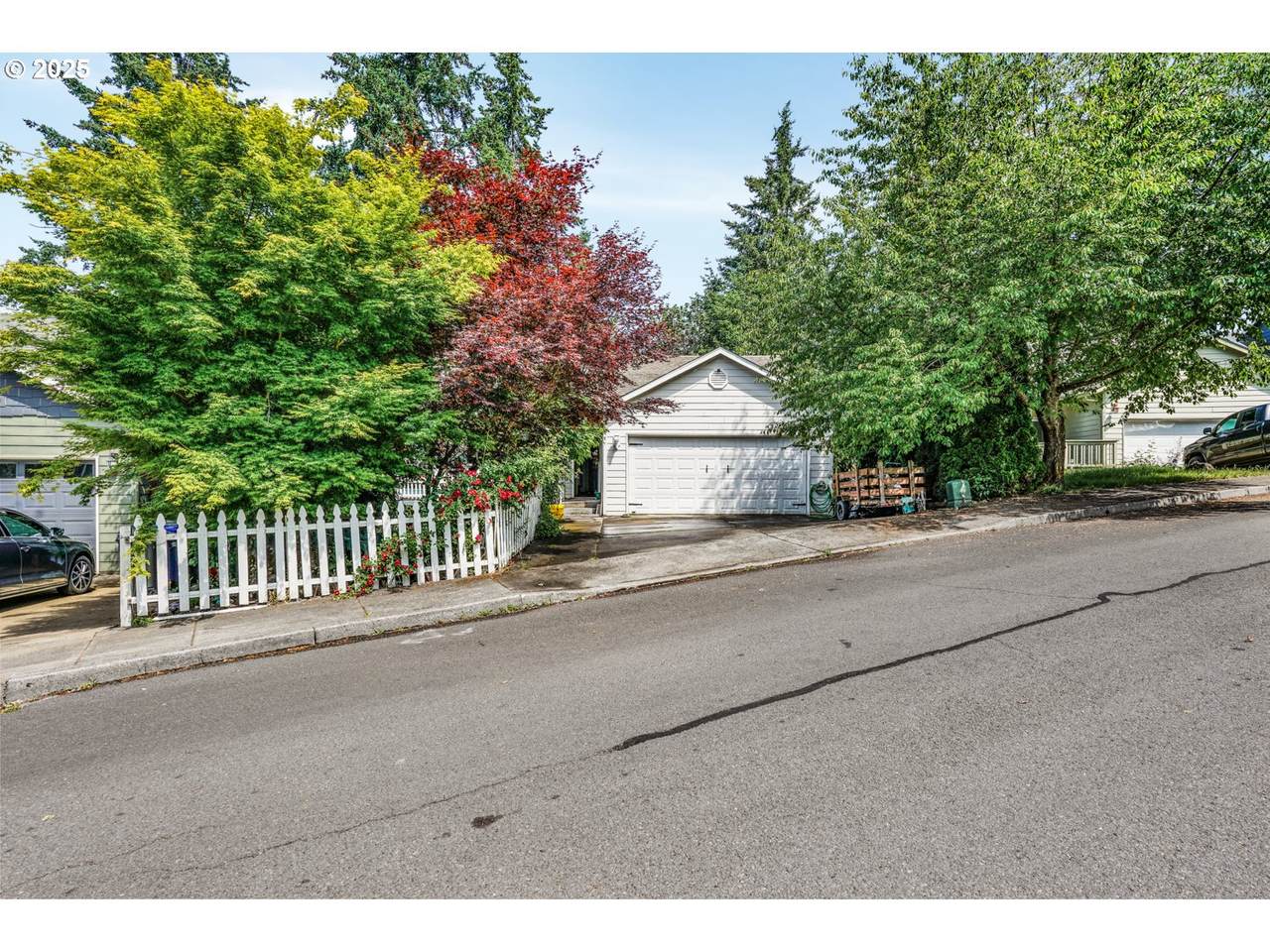 731 Forest Glen Rd - Photo 1