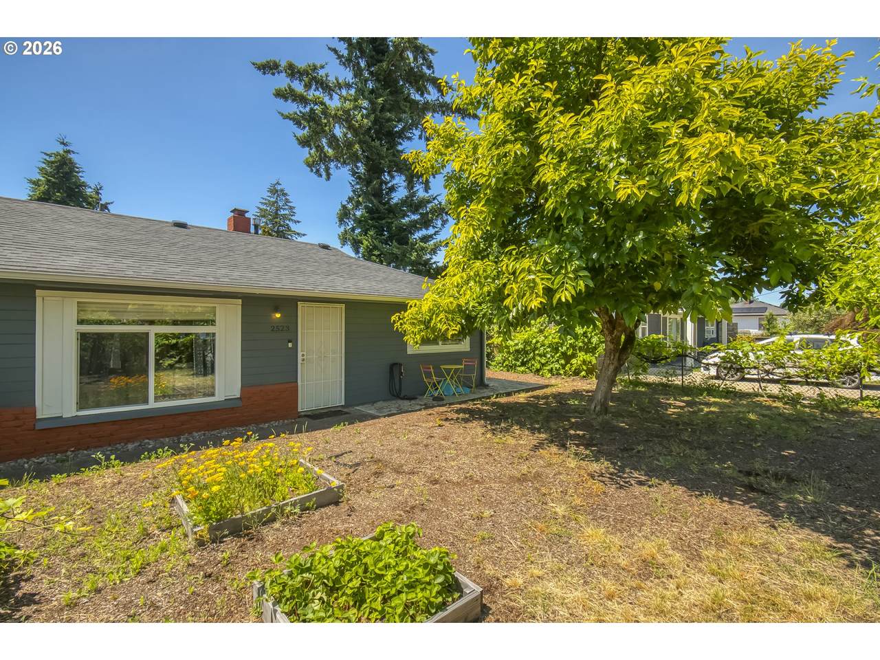 2523 111TH Ave - Photo 1