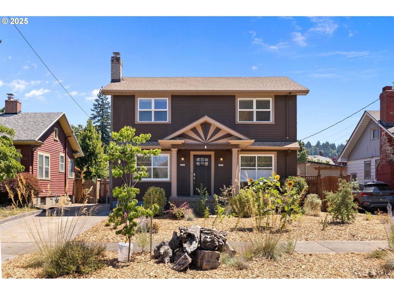 3524 80TH Ave - Photo 1