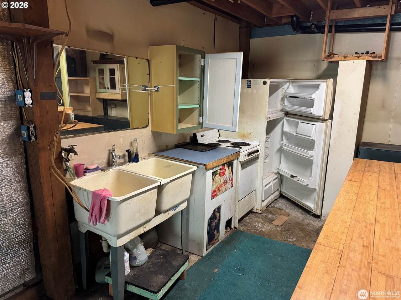 https://bt-photos.global.ssl.fastly.net/portland/1280_boomver_1_322438065-2.jpg