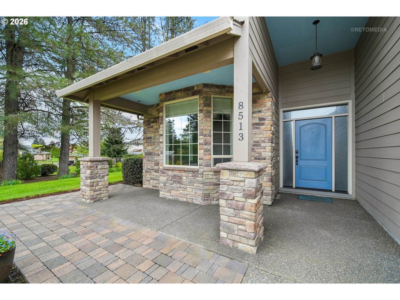 https://bt-photos.global.ssl.fastly.net/portland/1280_boomver_1_322444150-2.jpg
