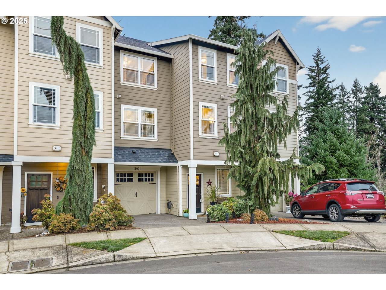 14031 Traveler Rd - Photo 1