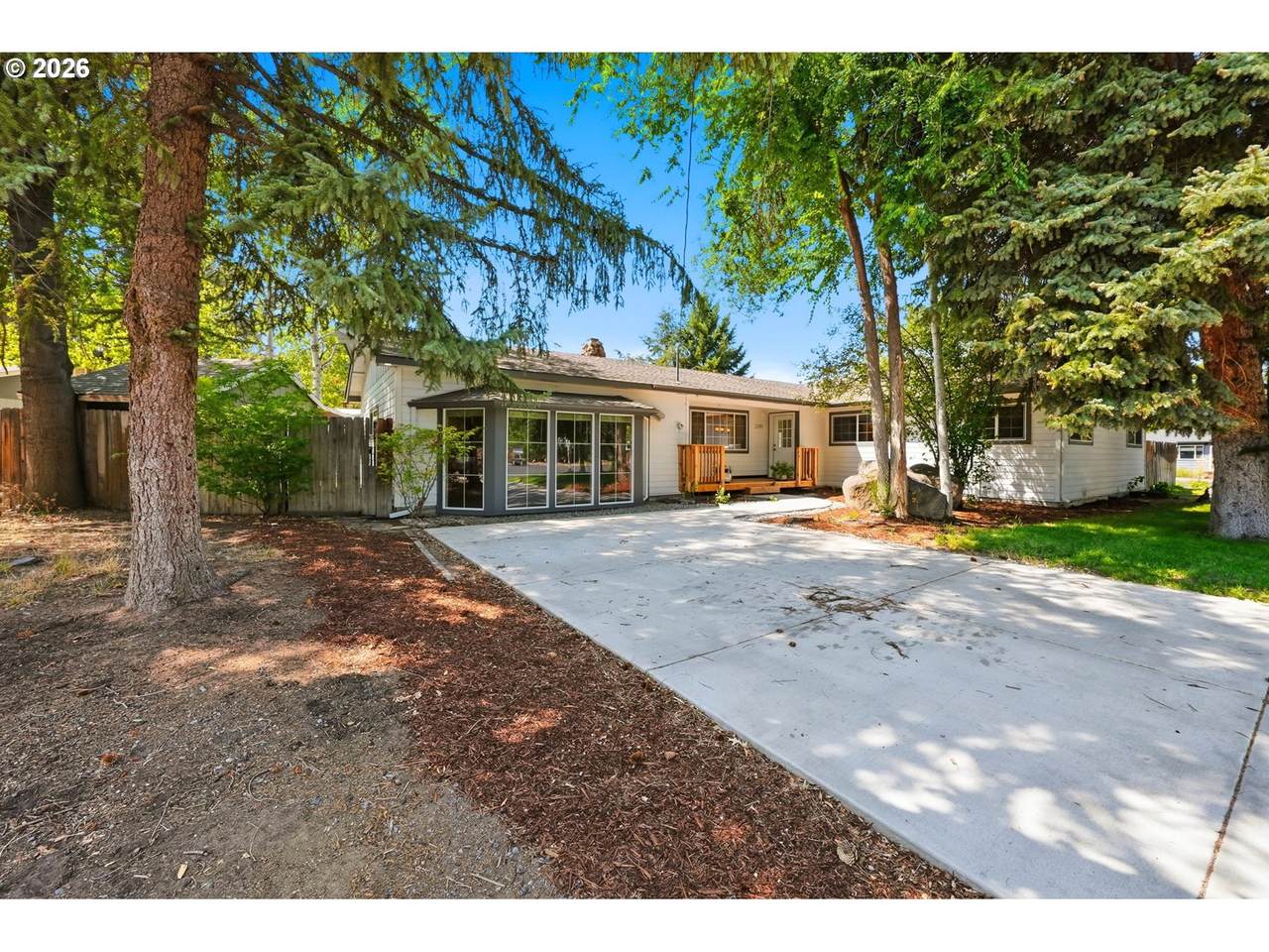 2245 Shepard Rd - Photo 1