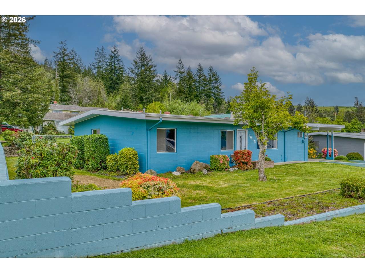 https://bt-photos.global.ssl.fastly.net/portland/1280_boomver_1_325338803-2.jpg
